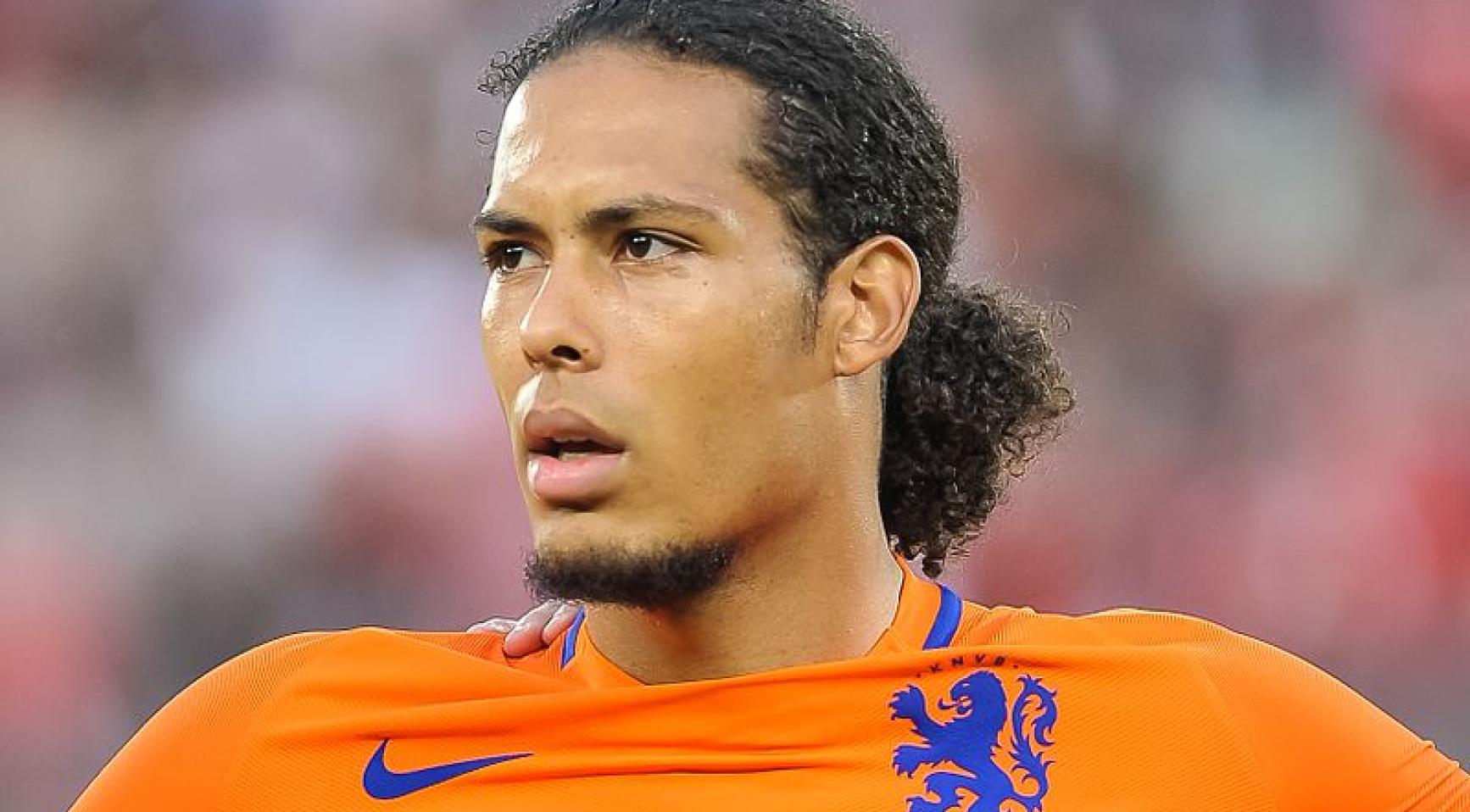 Instagram aangeklaagd om illegale gokadvertenties met Virgil van Dijk en Ronaldo