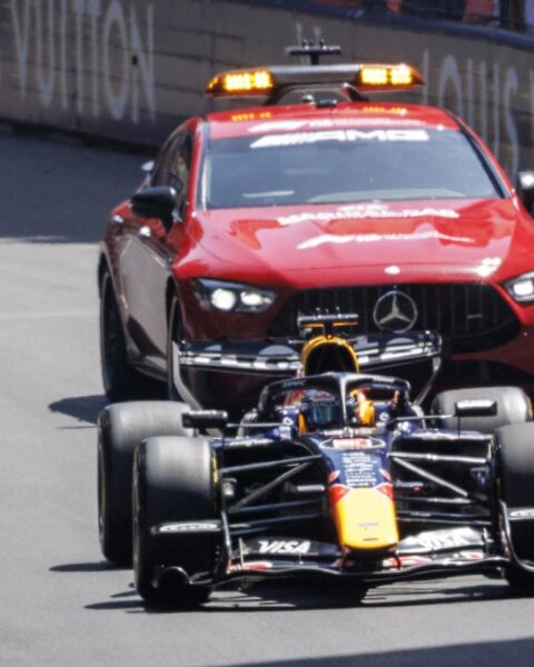 Max Verstappen verliest Monaco GP na motorstoring bij de start