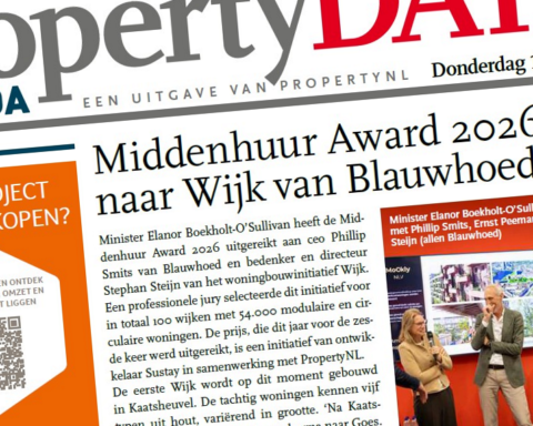 Minister Boekholt overhandigt Middenhuur Award aan Blauwhoed tijdens PROVADA PropertyDay nr. 3