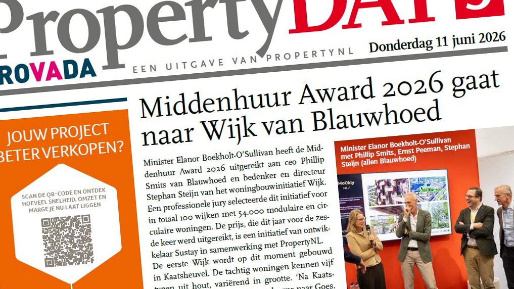 Minister Boekholt overhandigt Middenhuur Award aan Blauwhoed tijdens PROVADA PropertyDay nr. 3