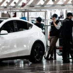 Minister: misleidende cijfers zagen geen invloed op toelating zelfrijdende Tesla
