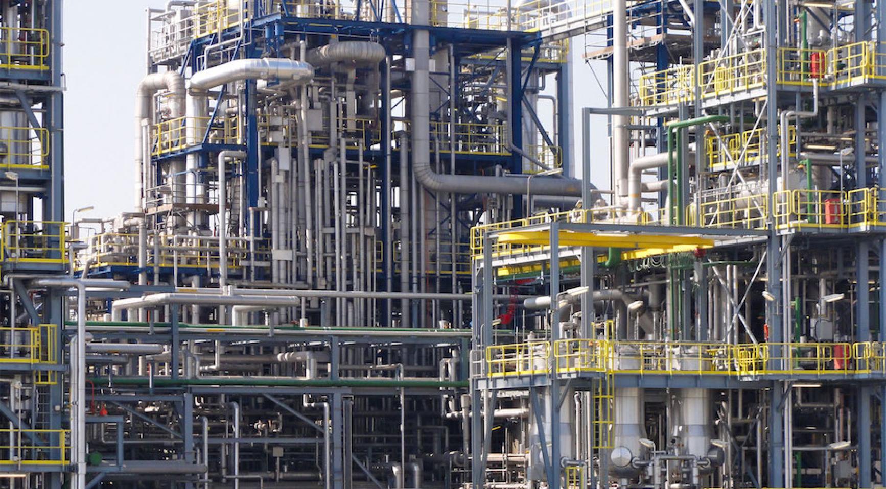 Nederlandse glycerinefabriek beschuldigd van jarenlang illegaal afvaldumpen nabij Belgische grens