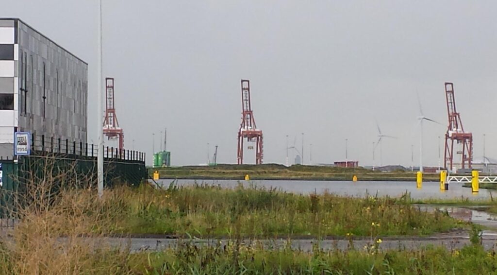 Noord-Holland en Amsterdam in conflict over 10.000 woningen in Haven-Stad