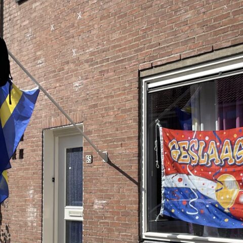 Op vlaggen dag ontdekken 182.000 middelbare scholieren of ze slagen