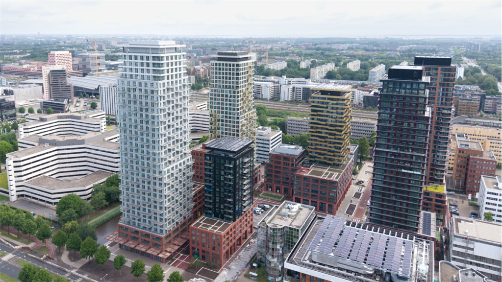 Pleijsier Bouw voltooit nieuwbouwproject SPOT in Amsterdam-Zuidoost met 1000 woningen