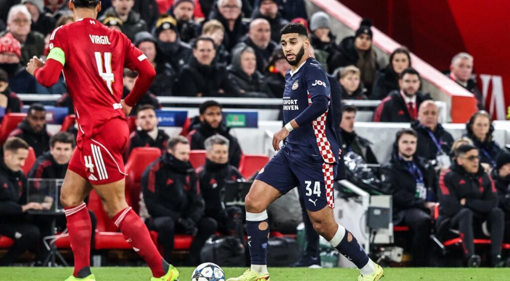PSV verkoopt Ismael Saibari aan Bayern München voor recordbedrag van €55 miljoen