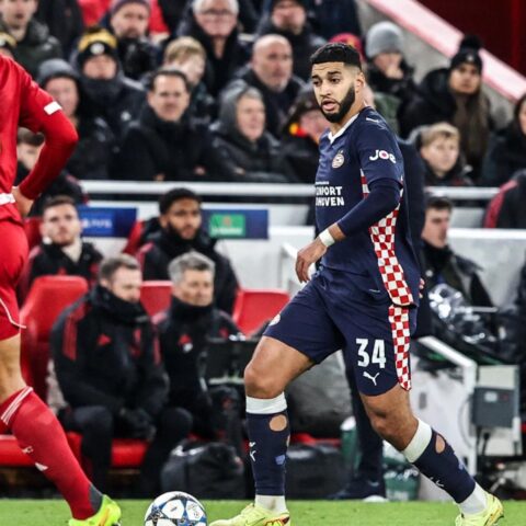 PSV verkoopt Ismael Saibari aan Bayern München voor recordbedrag van €55 miljoen