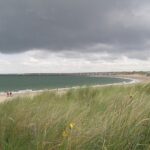 Surfer overleden op strand Ouddorp; kitesurfer een dag eerder omgekomen in Rockanje