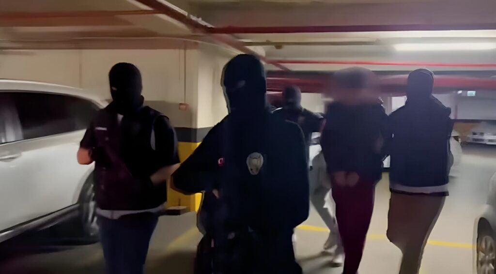 Turkije levert broer van gezochte drugshandelaar Bolle Jos uit aan Nederland