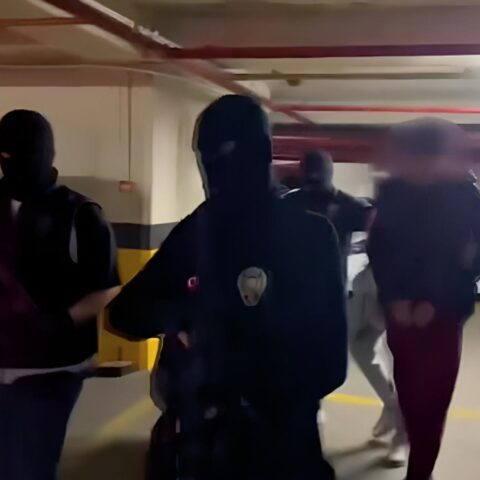 Turkije levert broer van gezochte drugshandelaar Bolle Jos uit aan Nederland