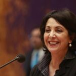 Tweede Kamer legt intern geschil met voormalige voorzitter Khadija Arib na mediation bij