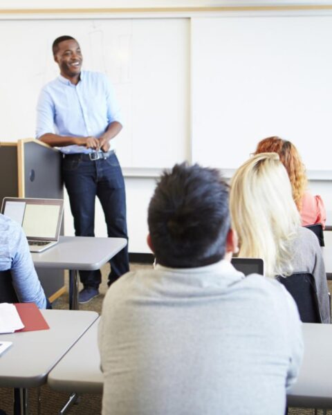 Universitair personeel krijgt 4,1% loonsverhoging onder nieuwe cao