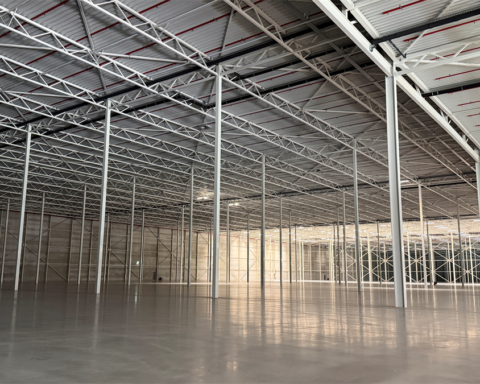 Van der Helm Logistics investeert in distributiecentrum van 100.000 m² in Moerdijk