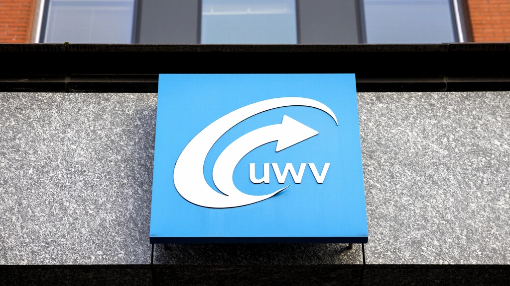 Wachttijd voor UWV-keuring arbeidsongeschiktheid overschrijdt zes maanden, minister Vijlbrief bezorgd