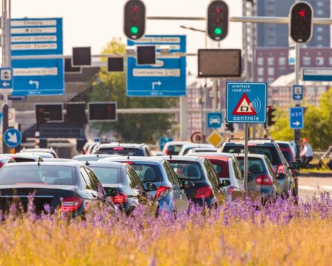 Wegwerkzaamheden en spoorreparaties veroorzaken ongemak voor Amsterdammers dit weekend