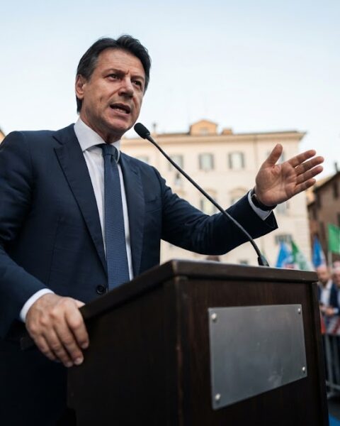 Conte verzet zich tegen inzet Europees raketschild als opstap naar NAVO-lidmaatschap Oekraïne