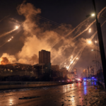 Rusland bombardeert Kyiv met 570 raketten en drones, minstens 13 doden en tientallen gewonden