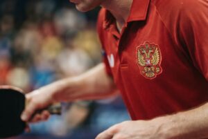 ITTF staat Russische en Wit-Russische tafeltennissers weer toe met nationale symbolen