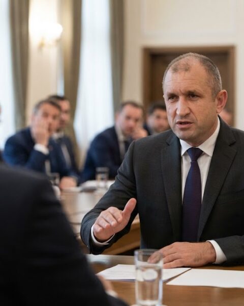 Bulgaarse premier Radev weigert deelname aan coalitie voor Oekraïne-steun