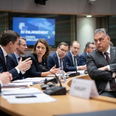 Hongarije blokkeert opening nieuwe clusters EU-toetreding Oekraïne, verlamt belangrijke veiligheidsbesluiten