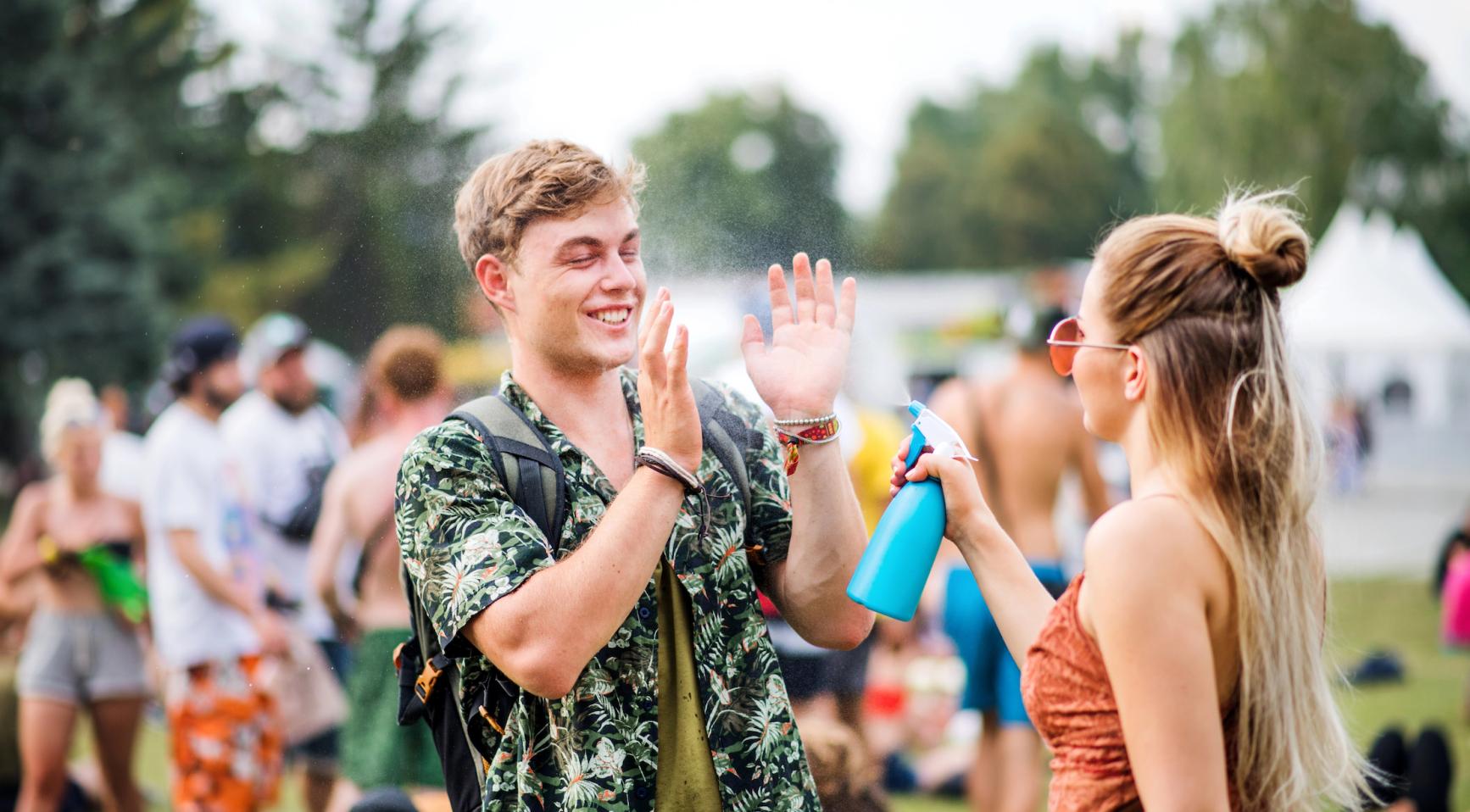 Arnhemse burgemeester bekritiseert festival vanwege hitte en gebrek aan gratis drinkwater
