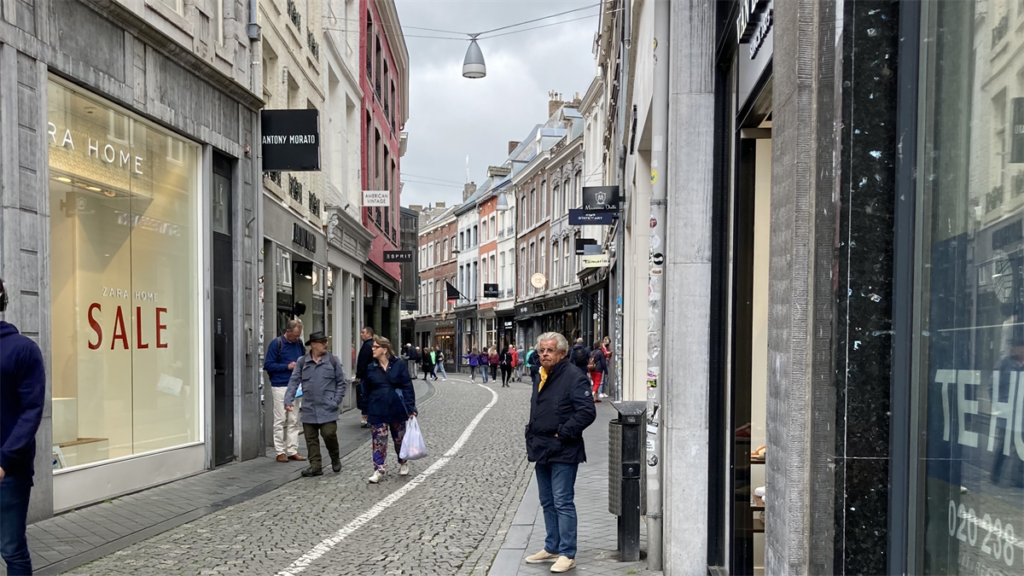 Bezoekersdrukte in Nederlandse centrumgebieden daalt met 4,1% in tweede kwartaal 2026