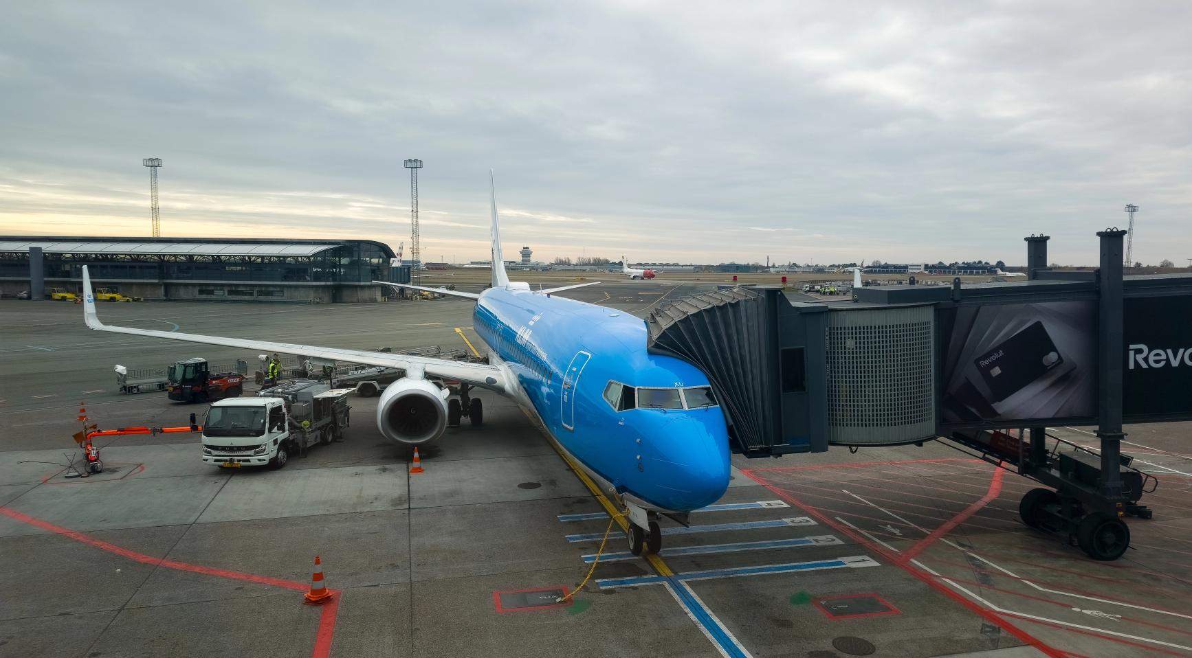 De Deense rechtbank acht KLM schuldig aan greenwashing; luchtvaartmaatschappij krijgt €401.000 boete