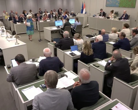 Eerste Kamer uitstel stemming box 3 tot na de zomer, nieuw voorstel in aantocht