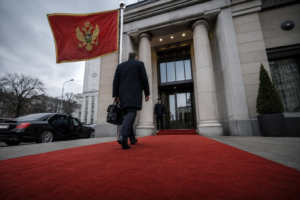 Montenegro's visumcentra in Rusland bieden toegang tot EU voor oorlogsmisdadigers