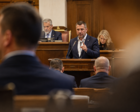 Tsjechische radicaal-rechtse SPD dient voorstel in om Zelenskyy hoogste staatsonderscheiding te ontnemen