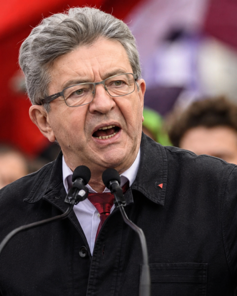 Mélenchon: Frankrijk moet NAVO verlaten en directe onderhandelingen met Rusland beginnen