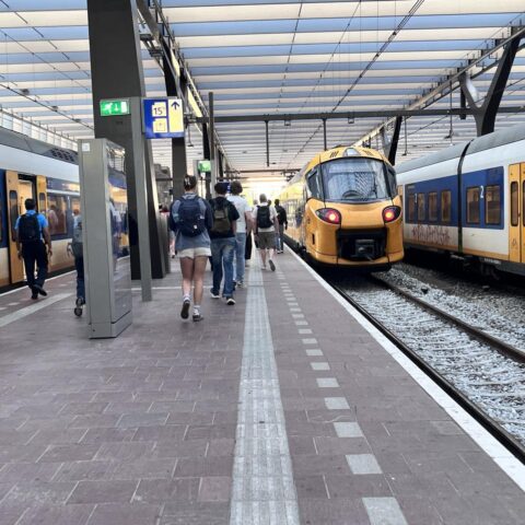FNV kondigt 24-uurs staking in het openbaar vervoer aan op 9 september