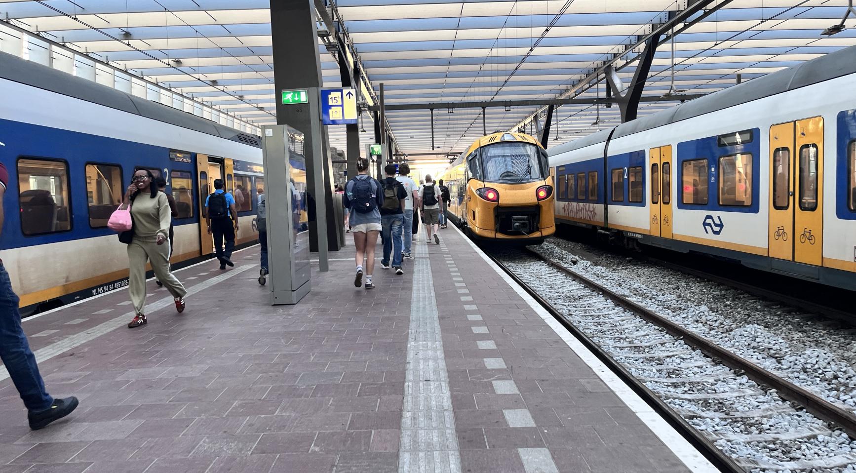 FNV kondigt 24-uurs staking in het openbaar vervoer aan op 9 september