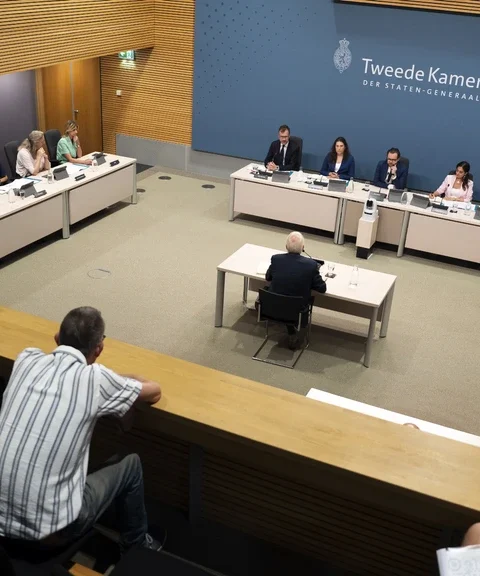 Getuigen in corona-enquête krijgen opnieuw bedreigingen, details ontbreken