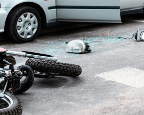 Jongere motorrijders vaker betrokken bij ernstige ongevallen in 2025, gegevens politie tonen aan