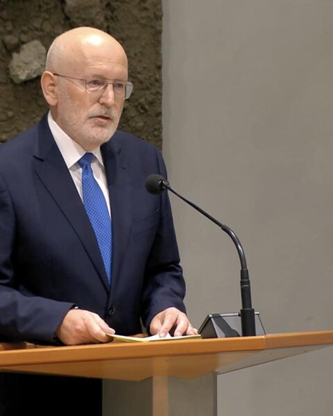 Koning benoemt politici Timmermans, Remkes en De Graaf tot Ministers van Staat