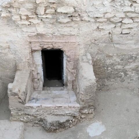 Nederlandse archeologen ontdekken 3.000 jaar oud graf in Egypte