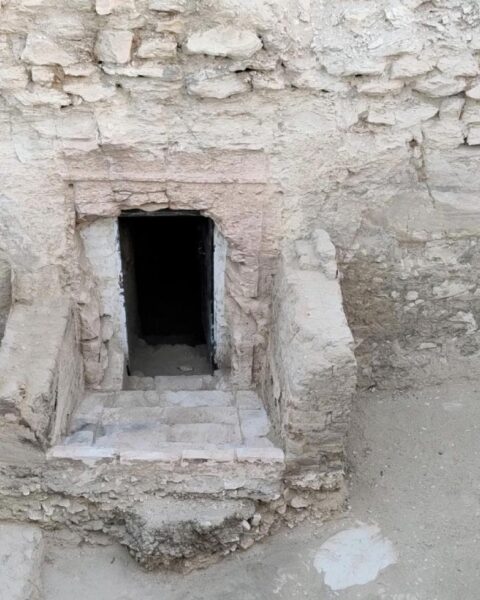 Nederlandse archeologen ontdekken 3.000 jaar oud graf in Egypte
