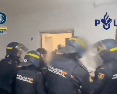 Nederlandse en Spaanse politie onderscheppen 947 kg MDMA; grootste vangst in Europa