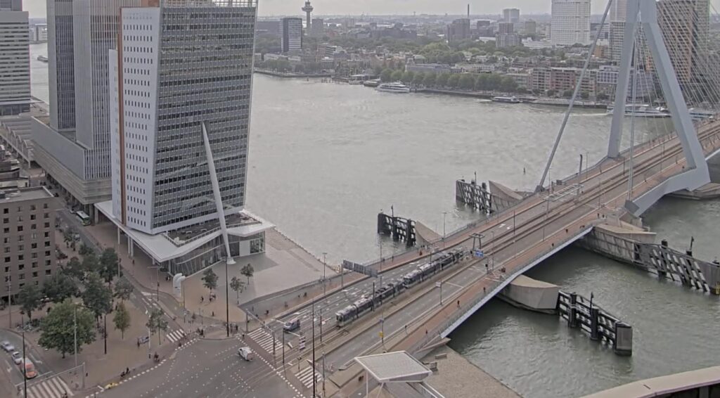 Rotterdamse trambestuurder niet onder invloed tijdens ongeluk met 15 gewonden