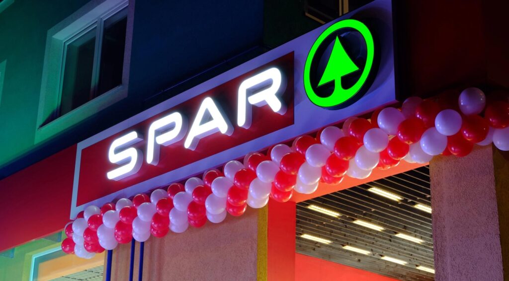 Spar-supermarkten blijven openen in Rusland; sommige verkochte producten staan op EU-sanctielijst