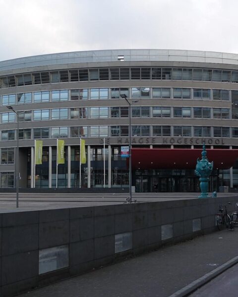 'Toxische' werkcultuur aan Haagse Hogeschool; meer dan 100 meldingen van intimidatie en machtsmisbruik