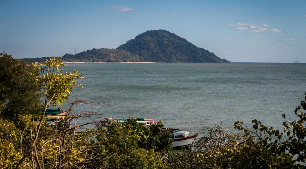 Vier Nederlandse familieleden, vermist na boottocht op het Malawimeer, zijn teruggevonden