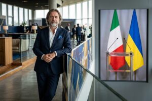 Italiaanse elites houden banden met Rusland in stand, ondanks steun aan Oekraïne