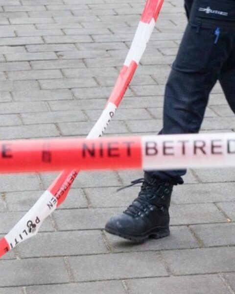 19-jarig meisje gevonden dood in woning in Heiloo; 20-jarige man aangehouden