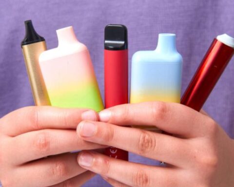 Aantal rokers en vapers onder jongvolwassenen stijgt tot 40%