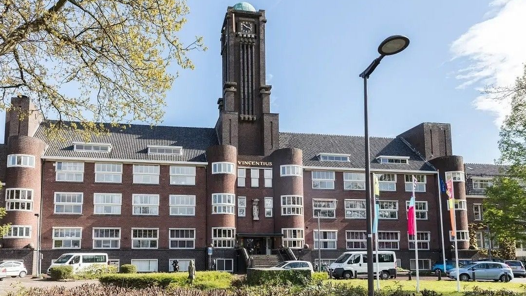 Achmea Real Estate doneert drie jaar lang jaarlijks € 25.000 aan Stichting Vrienden van BOEi