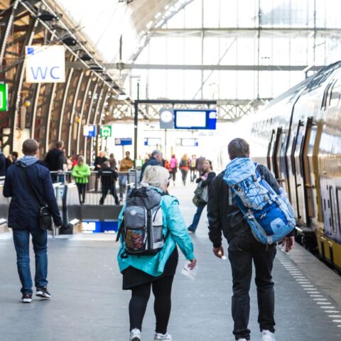 Amsterdam verhoogt toeristenbelasting tot bijna hoogste ter wereld tegen 2031