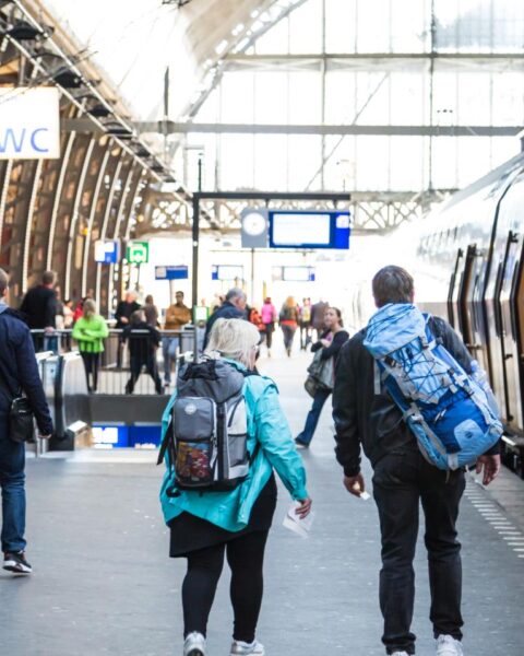 Amsterdam verhoogt toeristenbelasting tot bijna hoogste ter wereld tegen 2031
