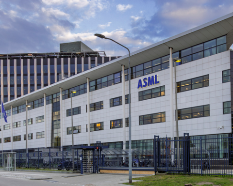 ASML koopt sportcomplex De Heiberg, oude vriend raakt miljoenen kwijt